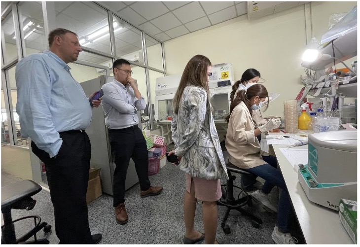 การอบรมเชิงปฏิบัติการให้กับทางบริษัท Bruker เกี่ยวกับการใช้เครื่อง MALDI-TOF Mass spectrometer ในการวินิจฉัยเชื้อจุลชีพอย่างรวดเร็ว