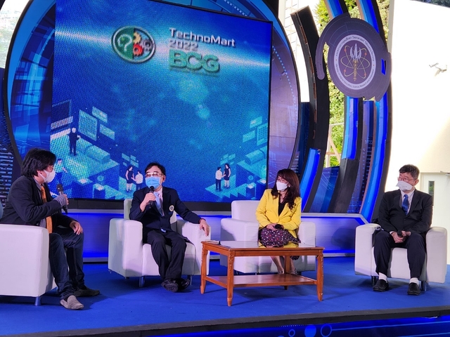ภาพบรรยากาศ
  งานเทคโนโลยีและนวัตกรรมของไทย ประจำปี 2565: TechnoMart จัดขึ้นในระหว่างวันที่ 29 กันยายน - 2 ตุลาคม 2565